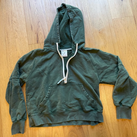 Offline by Aerie Sweatshirt - Picture 1 of 2